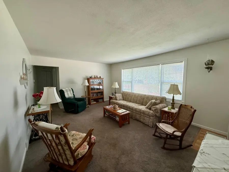 1015 9th Street Sw, Wadena, MN 56482 - #2