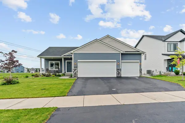 9973 32nd Street Ne, Saint Michael, MN 55376