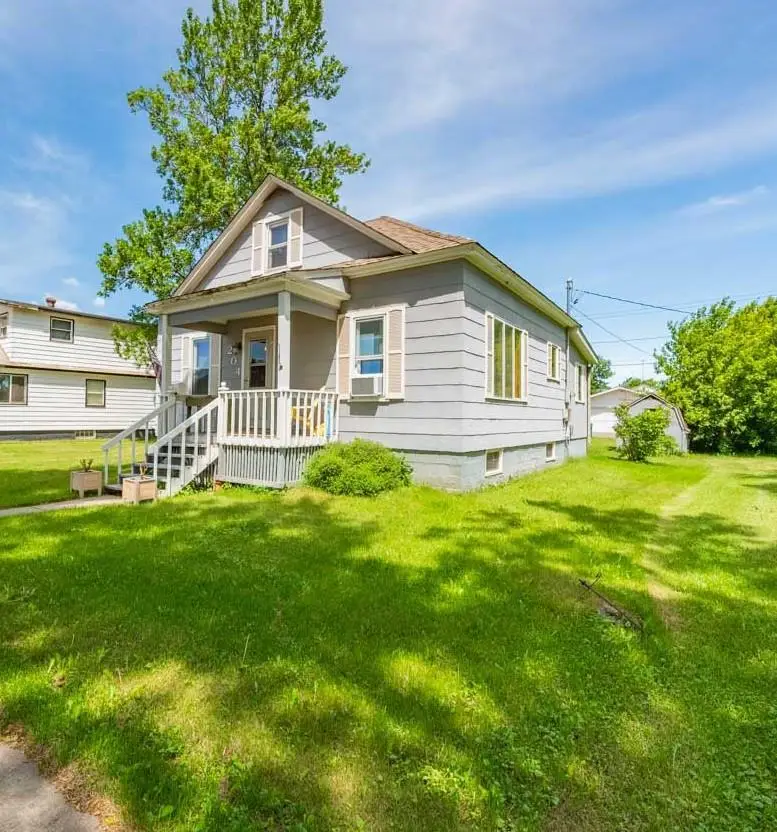 204 W 1st Avenue, Keewatin, MN 55753 - #1