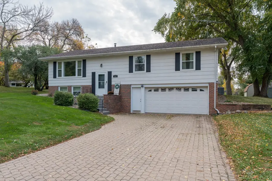 212 Regency Road, Le Sueur, MN 56058 - #2