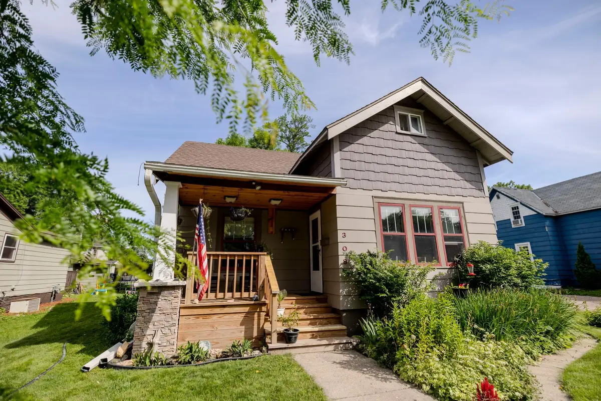 308 W 9th Street, Morris, MN 56267 - #1