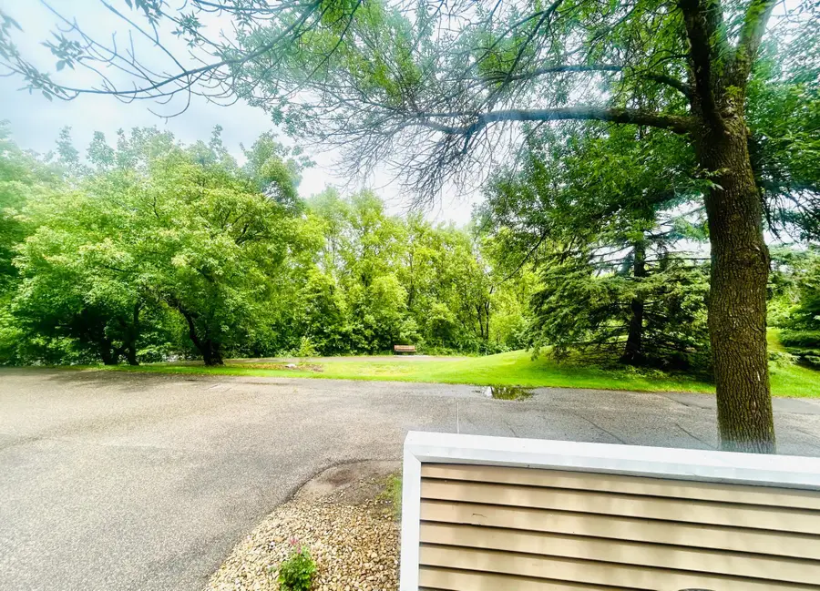 102 Primrose Court, Vadnais Heights, MN 55127 - #3