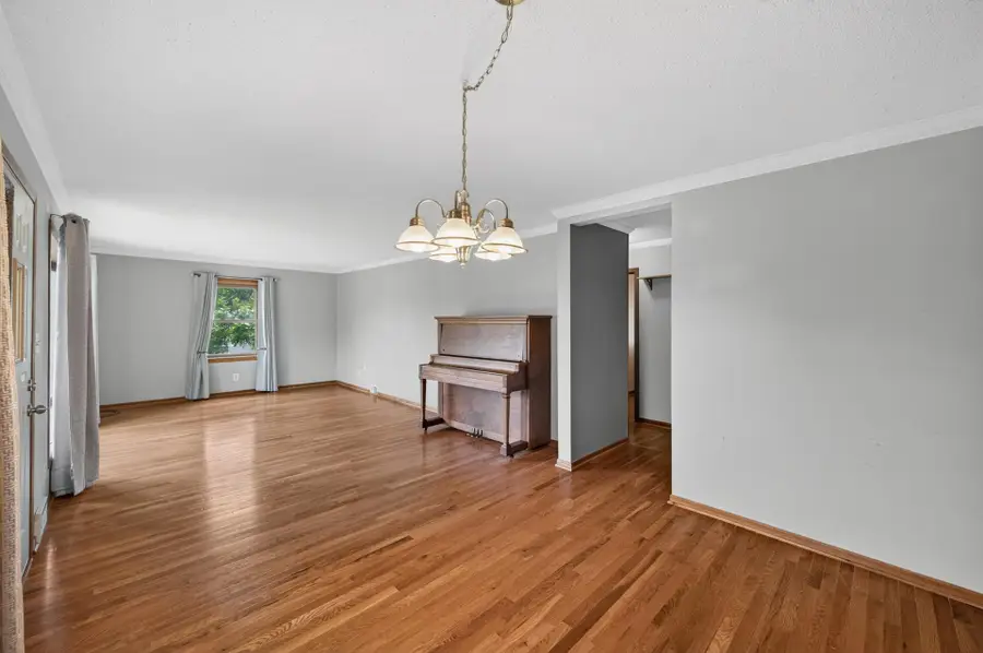 2559 Clarence Street, Maplewood, MN 55109 - #3