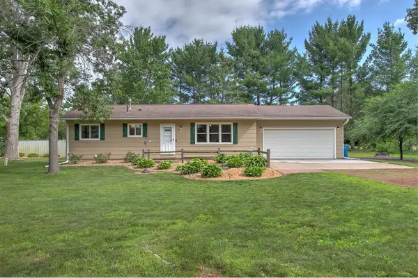 9793 301st Avenue Ne, North Branch, MN 55056