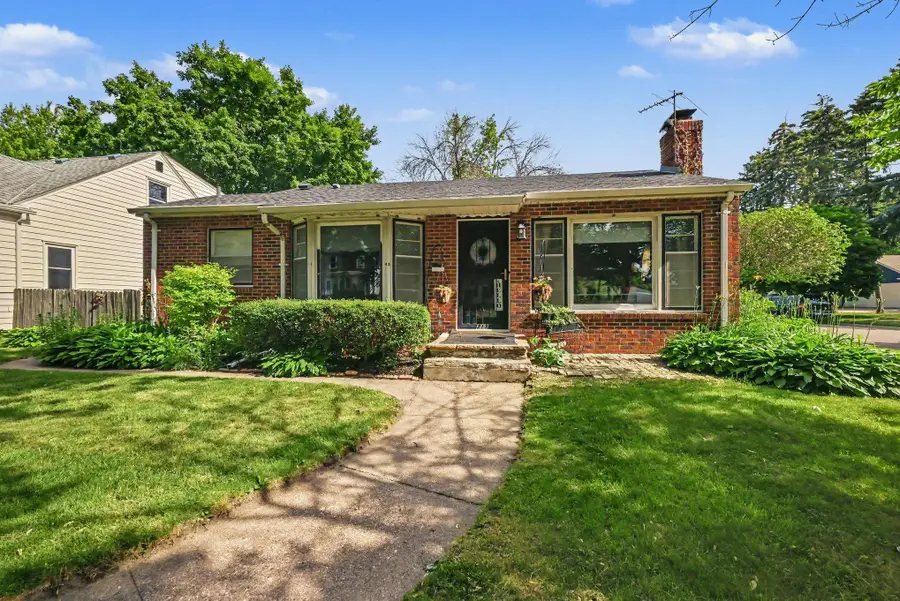 213 King Street W, Saint Paul, MN 55107 - #2