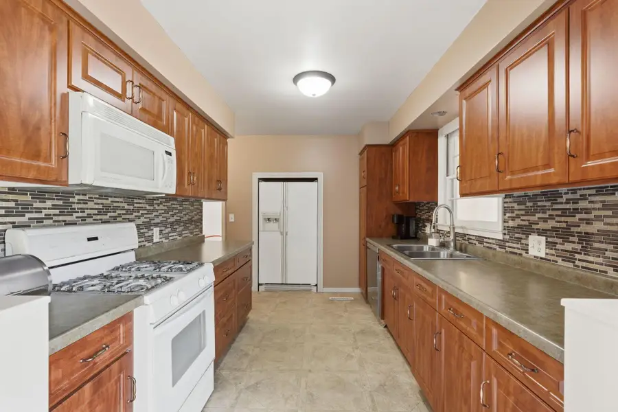 502 15th Street W, Hastings, MN 55033 - #3