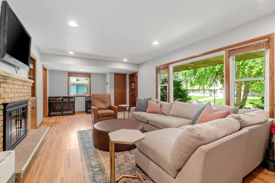 10916 Ewing Avenue S, Bloomington, MN 55431 - #2