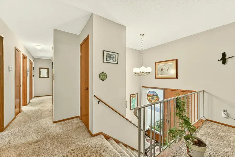 2204 11th Avenue Nw, Rochester, MN 55901 - #2