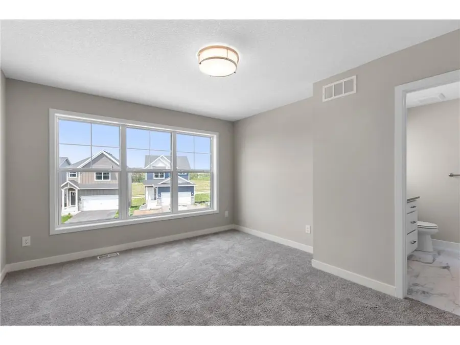 909 Dayton Avenue, Saint Paul, MN 55104 - #3