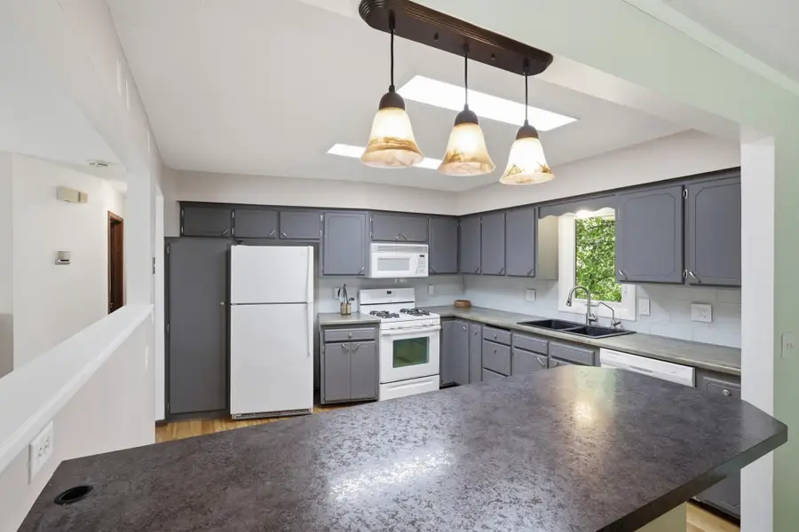 3501 77th Avenue N, Brooklyn Park, MN 55443 - #2