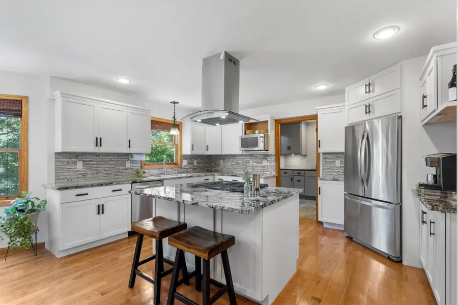 9882 Purgatory Road, Eden Prairie, MN 55347 - #3