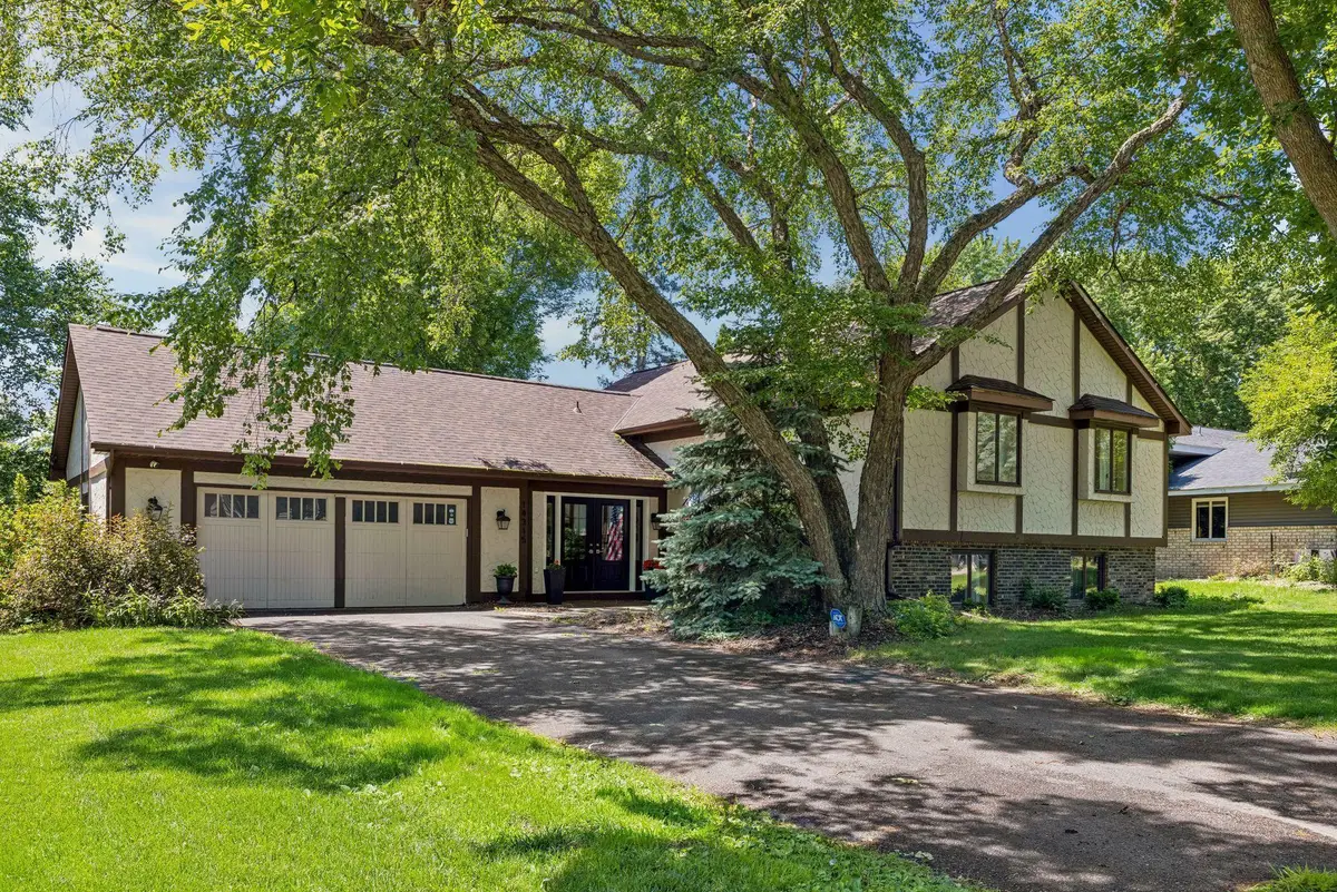 14315 Wedgeway Court, Eden Prairie, MN 55346 - #1