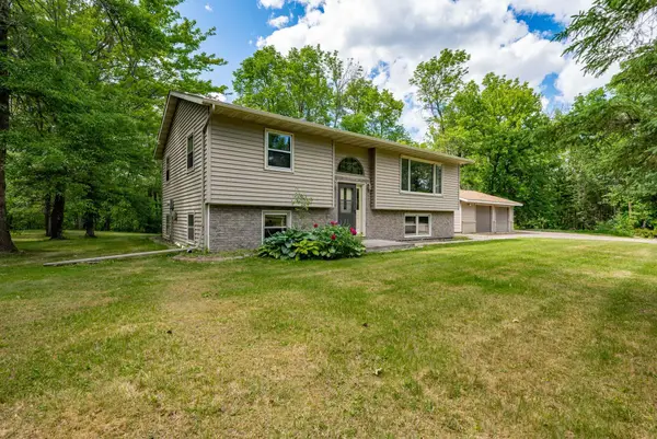 26699 Evergreen Lane, Cohasset, MN 55721