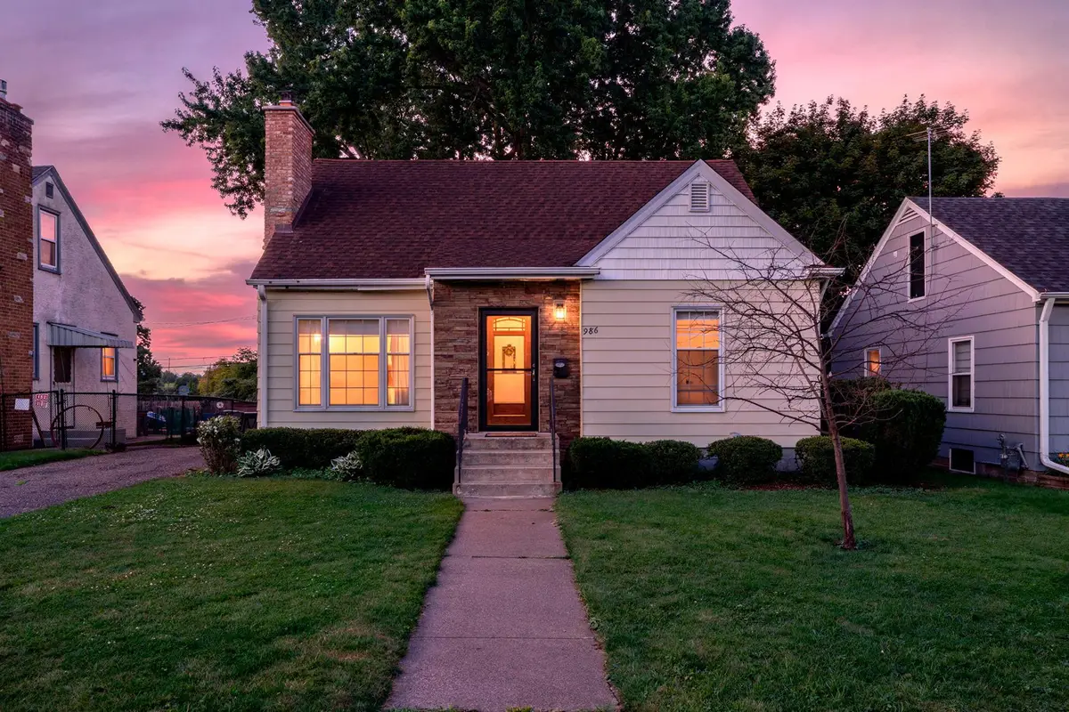 986 Galvin Avenue, West Saint Paul, MN 55118 - #1