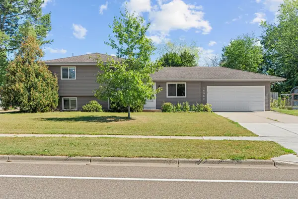 16860 Foliage Avenue W, Rosemount, MN 55068