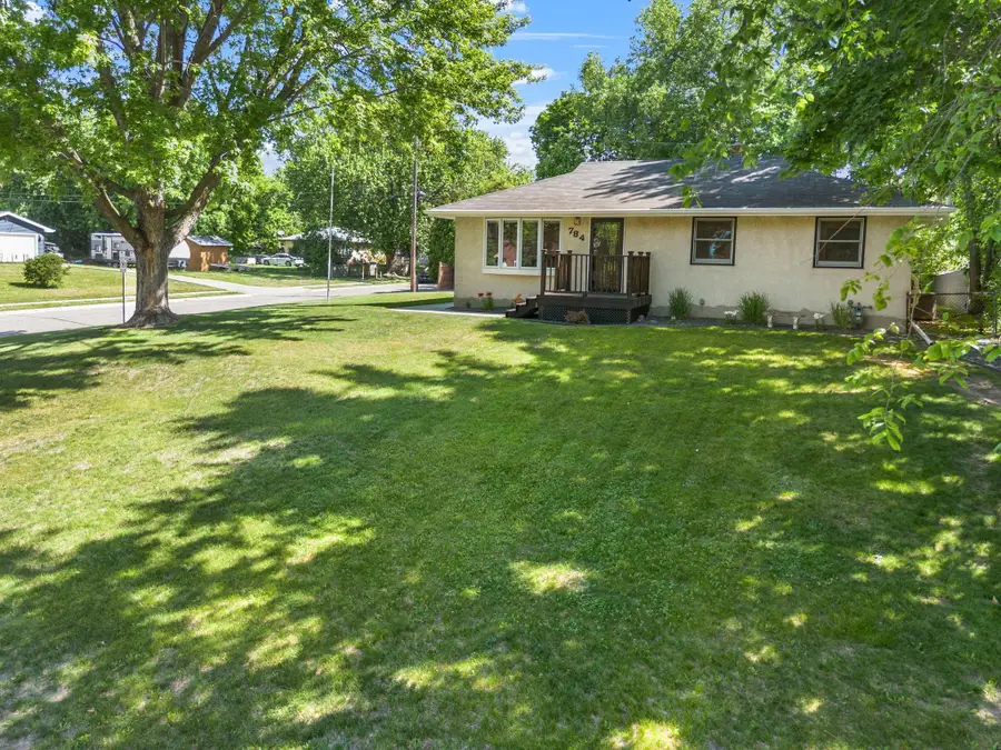 784 Mary Street N, Maplewood, MN 55119 - #2