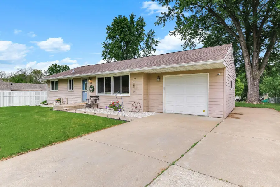 1815 Walnut Street, Hastings, MN 55033 - #2