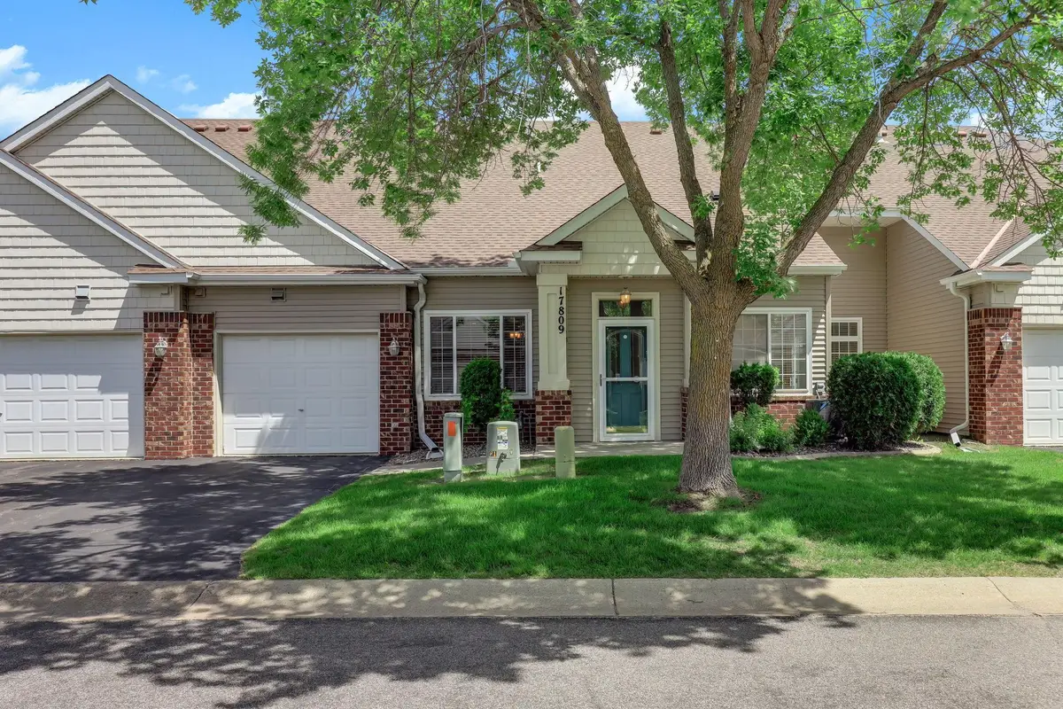 17809 38th Avenue N, Plymouth, MN 55446 - #1