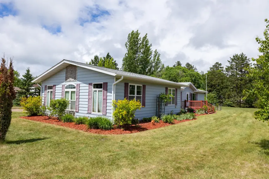 431 Main Street Nw, Menahga, MN 56464 - #2