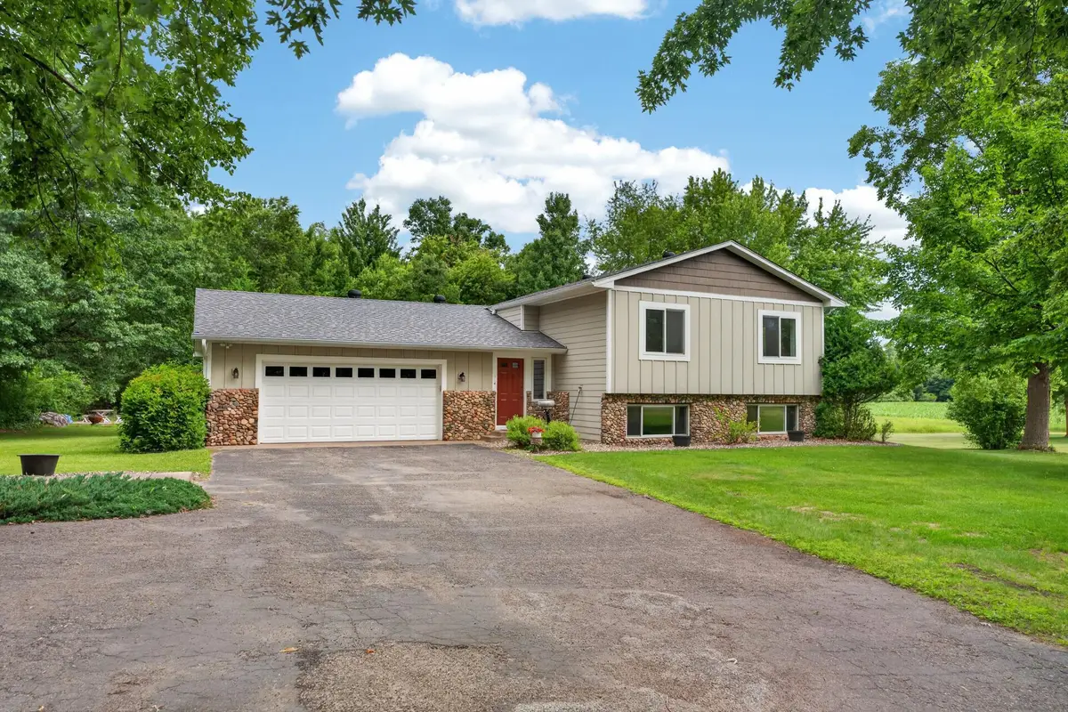 7701 Viking Boulevard Ne, Wyoming, MN 55092 - #1