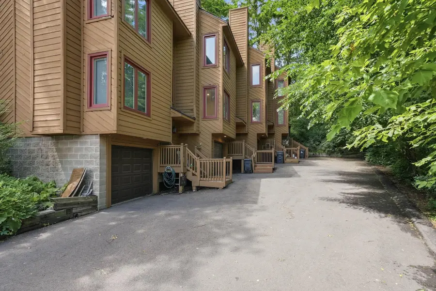 397 Cottage Avenue W #3, Saint Paul, MN 55117 - #2