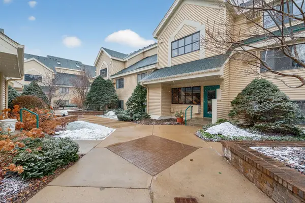 7606 York Avenue S #7107, Edina, MN 55435