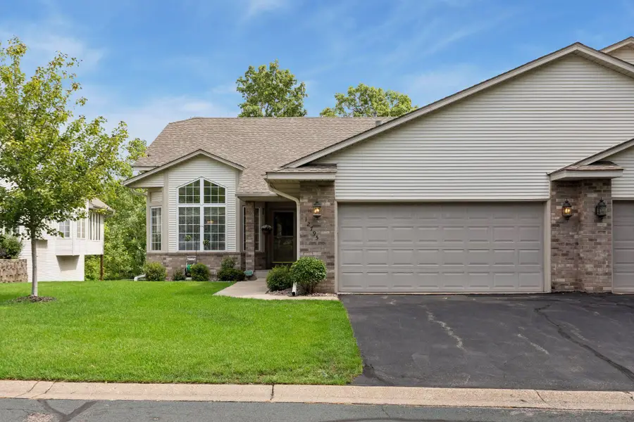 12795 Falcon Drive, Apple Valley, MN 55124 - #2