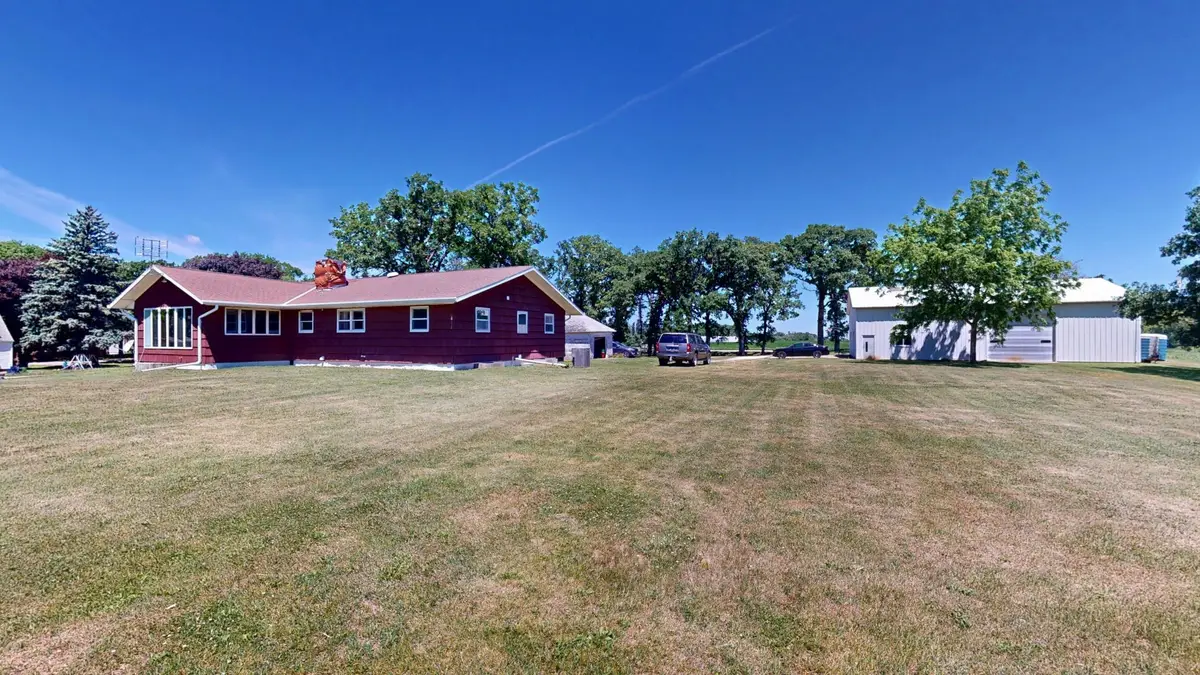101 Center Street, Freeborn, MN 56032 - #1
