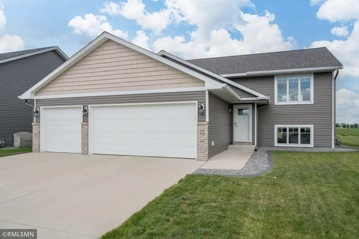 109 Cypress Court, Mankato, MN 56001 - #1