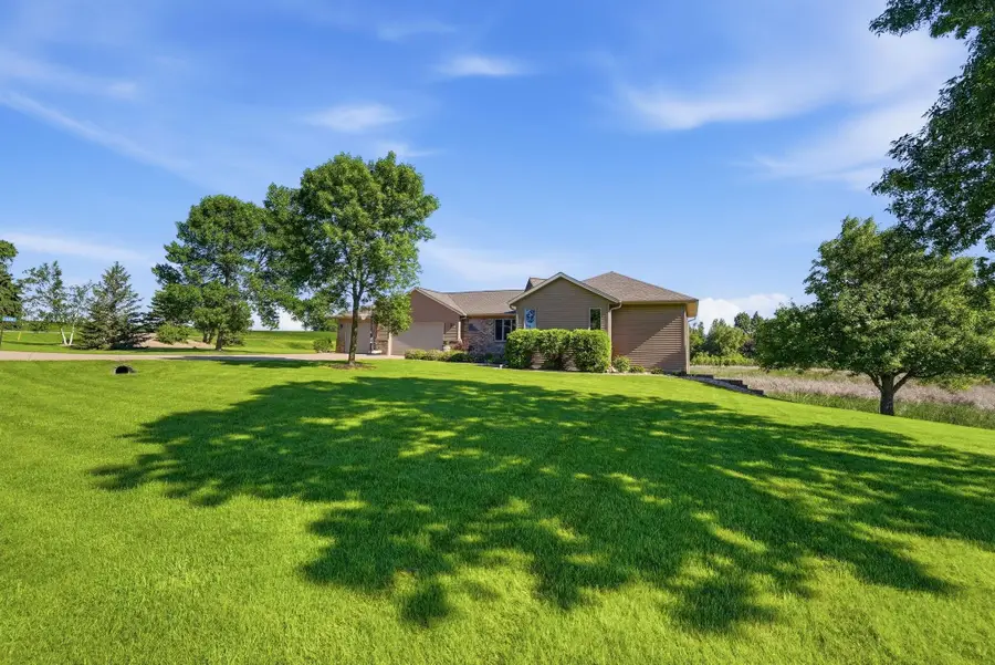 126 57th Avenue Ne, Willmar, MN 56201 - #2