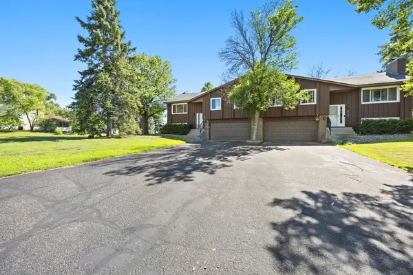 10172 Utah Avenue S, Bloomington, MN 55438