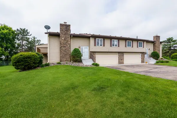 10332 Balsam Lane, Eden Prairie, MN 55347