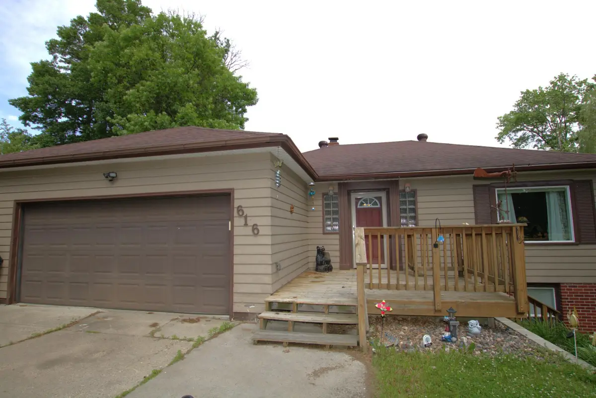 616 7th Street Ne, Staples, MN 56479 - #1