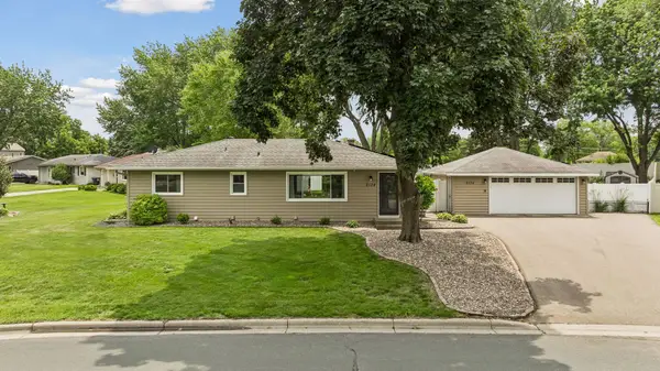 2134 Shale Lane, Eagan, MN 55122