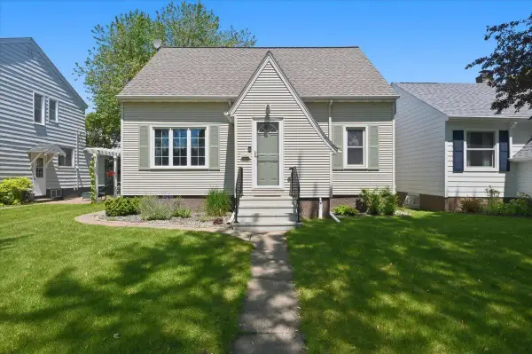 915 N 22nd Street, Superior, WI 54880