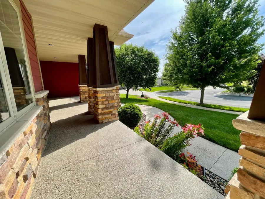 1133 Maplebeck Enclave Ne, Byron, MN 55920 - #3