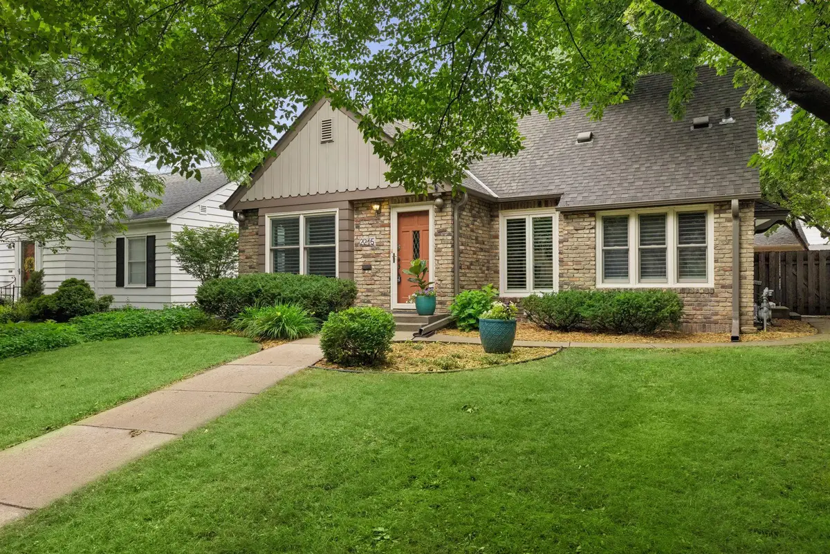 2215 Bayard Avenue, Saint Paul, MN 55116 - #1