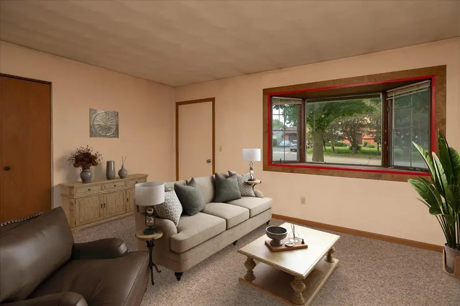 660 24th Street Ne, Owatonna, MN 55060 - #3