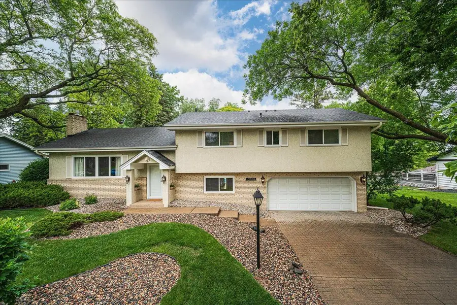 12904 2nd Avenue S, Burnsville, MN 55337 - #2