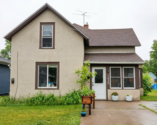 1020 Rosewood Street, Brainerd, MN 56401