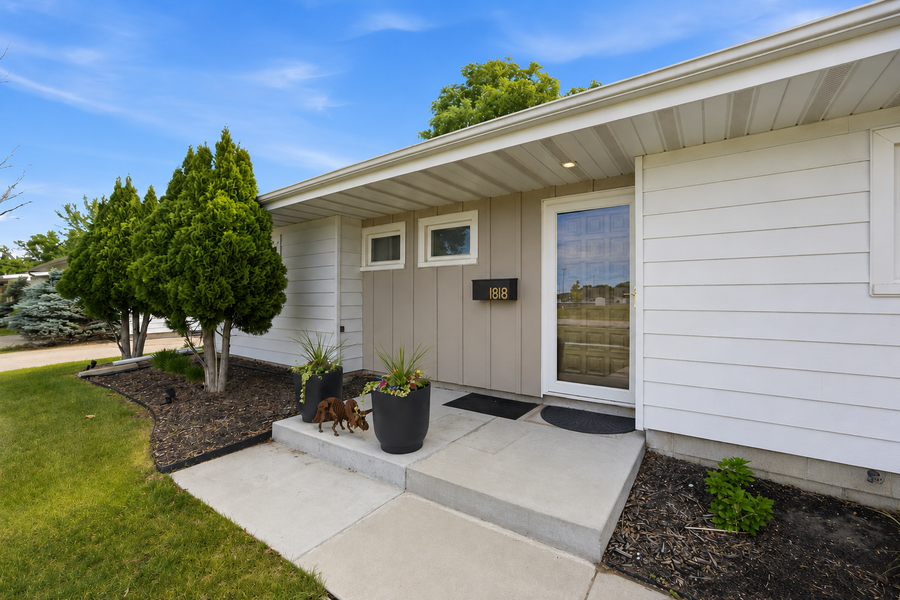 1818 16th Street S, Fargo, ND 58103 - #2