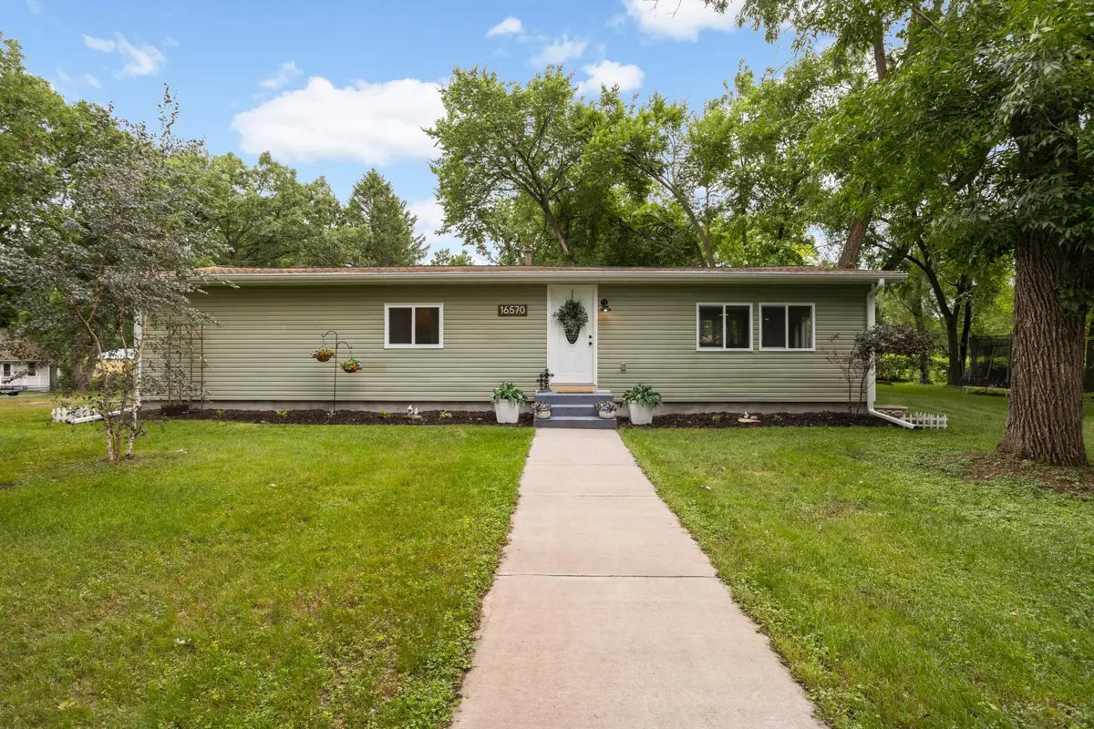 16570 22nd Street S, Saint Marys Point, MN 55043 - #1