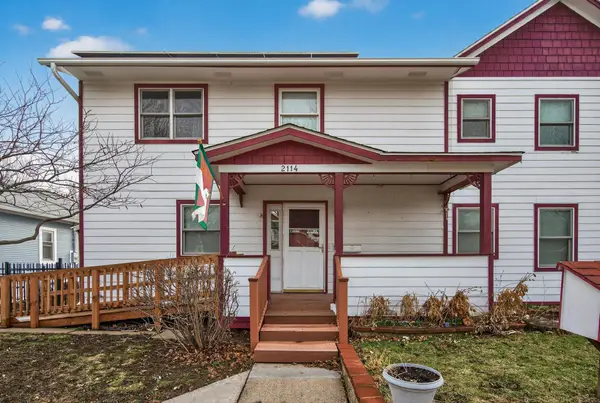 2114 Queen Avenue N, Minneapolis, MN 55411