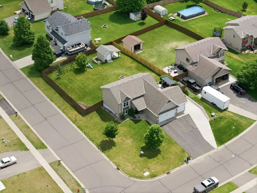 1632 Jefferson Street S, Cambridge, MN 55008 - #2