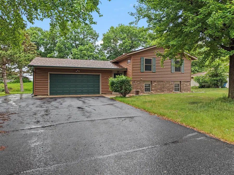 2288 Phylis Court E, Maplewood, MN 55119 - #2