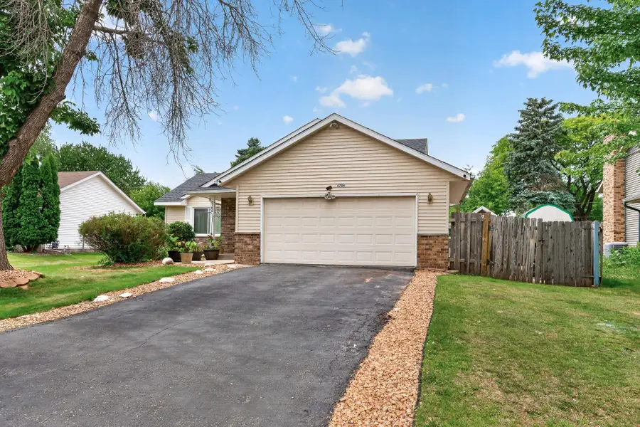 6709 Brunswick Avenue N, Brooklyn Park, MN 55429 - #2