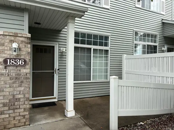 1836 Mockingbird Avenue, Shakopee, MN 55379