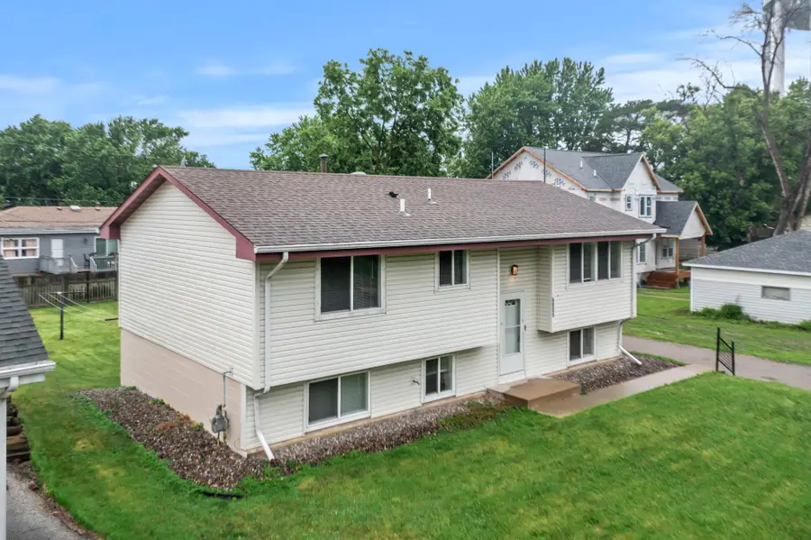 6835 Colfax Avenue N, Brooklyn Center, MN 55430 - #3
