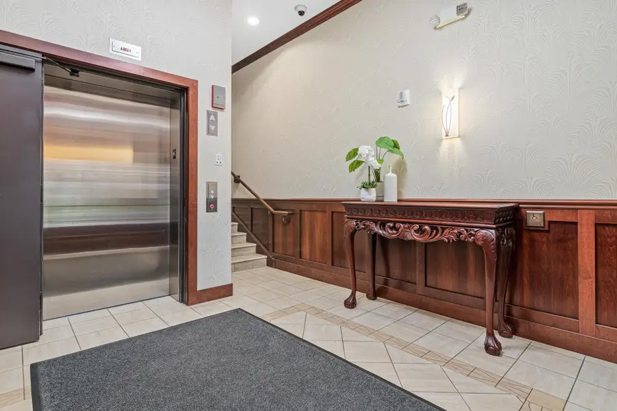 80 Western Avenue N #107, Saint Paul, MN 55102 - #2
