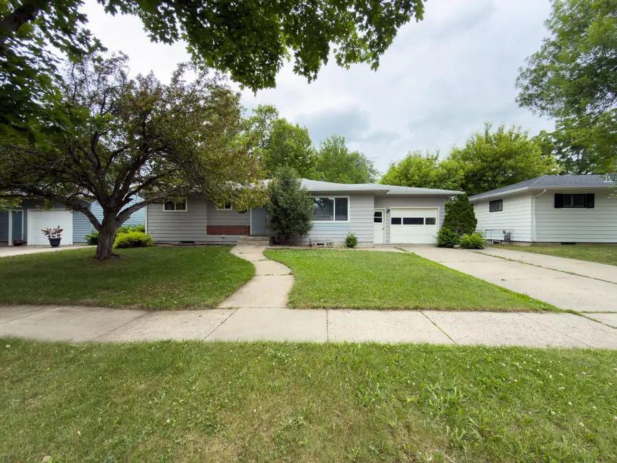 1107 17th Street S, Moorhead, MN 56560 - #2